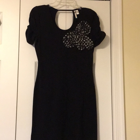 Dress - Picture 2 of 6